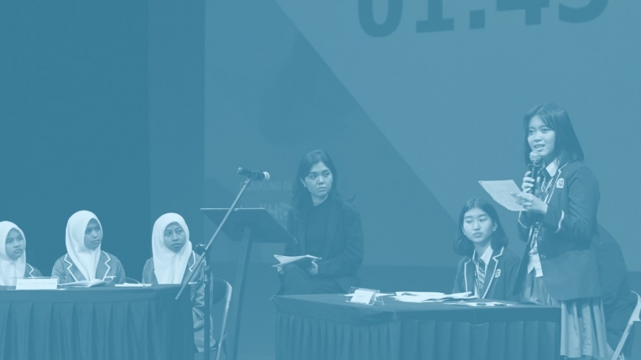 debat-sastra2023